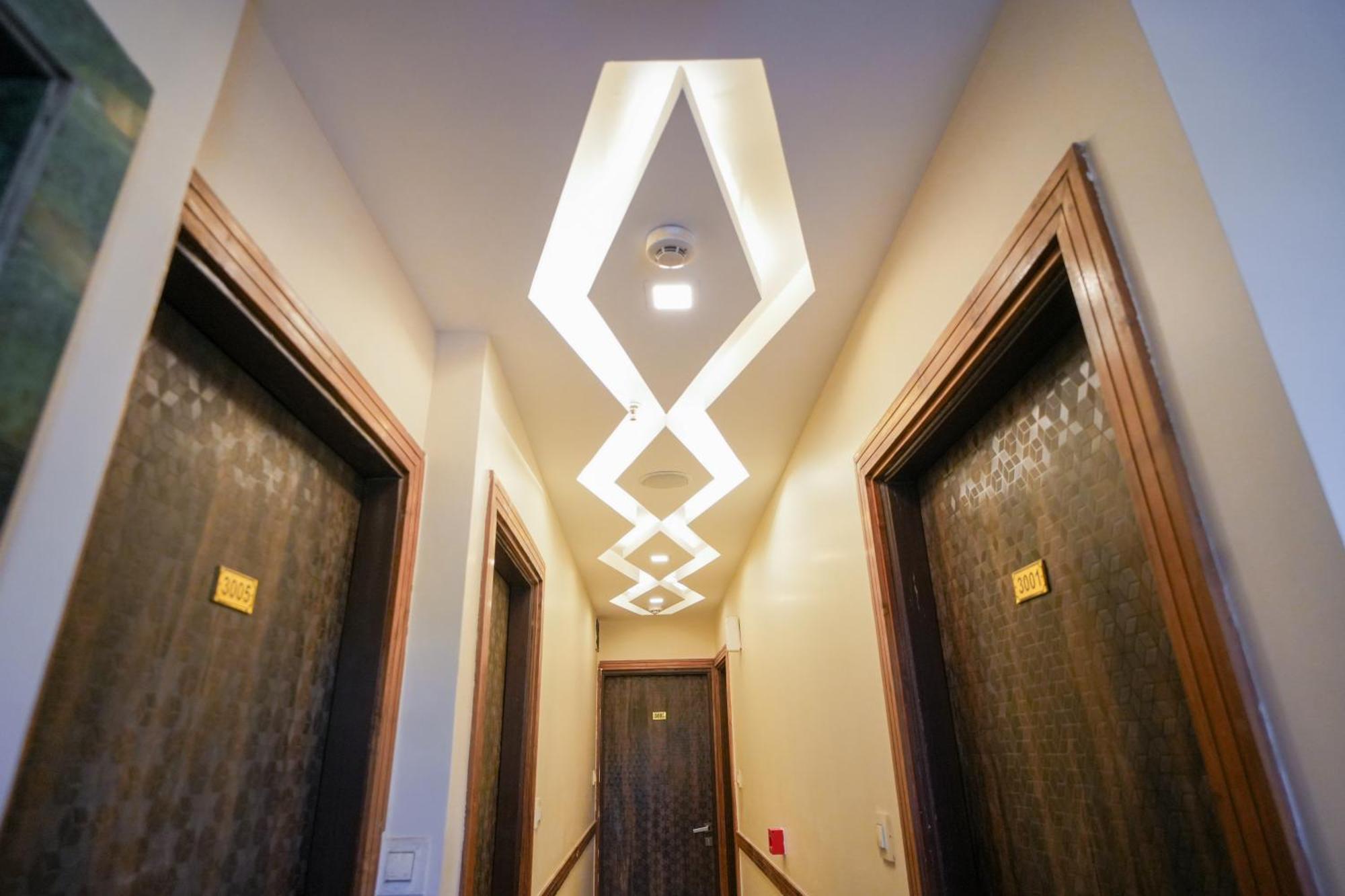 Hotel Skylink Hospitality Mahalaxmi Bombaj Zewnętrze zdjęcie