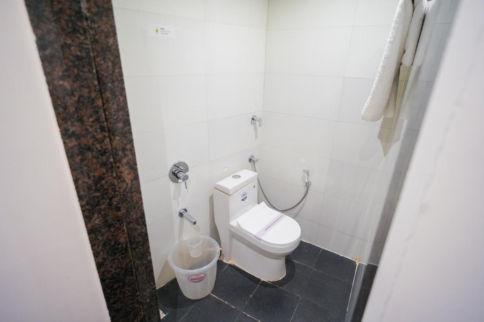 Hotel Skylink Hospitality Mahalaxmi Bombaj Zewnętrze zdjęcie